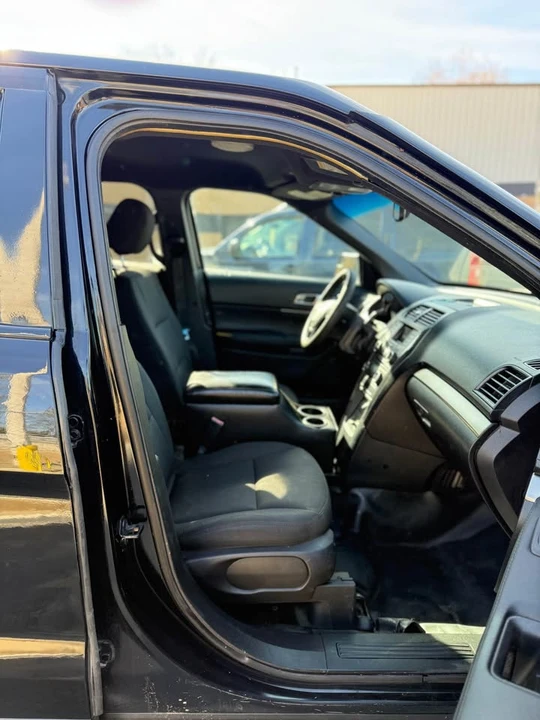 2017 Ford Explorer 5th Gen - Image 9 of 11