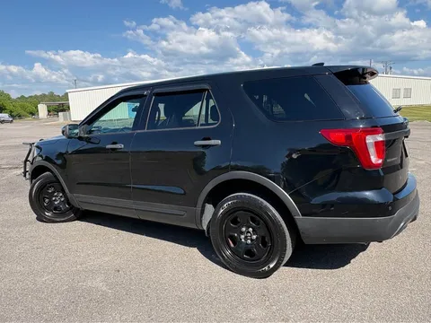 2017 Ford Explorer 5th Gen - Image 4 of 16