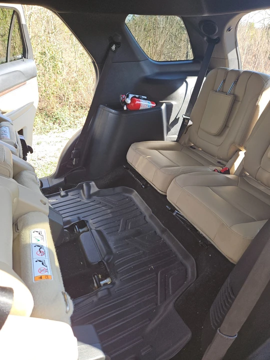 2017 Ford Explorer 5th Gen - Image 2 of 14