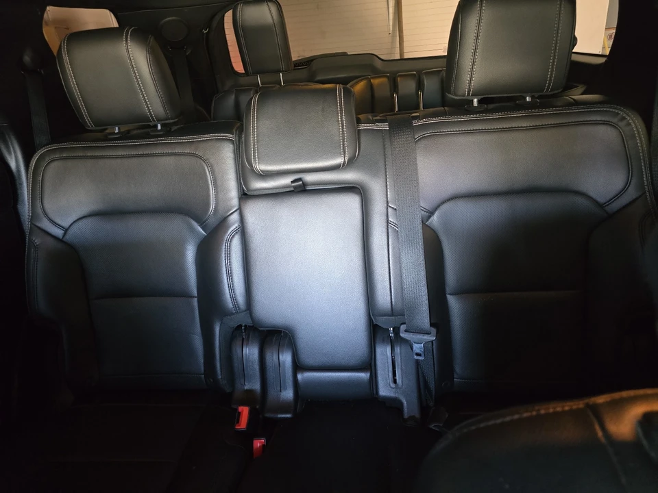 2017 Ford Explorer 5th Gen - Image 13 of 17