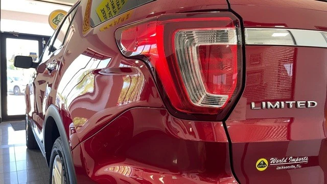 2017 Ford Explorer 5th Gen - Image 14 of 21