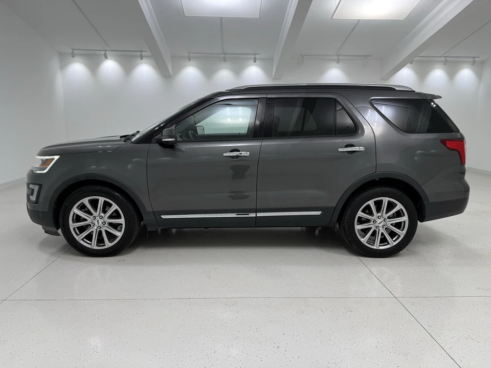 2017 Ford Explorer 5th Gen - Image 5 of 12
