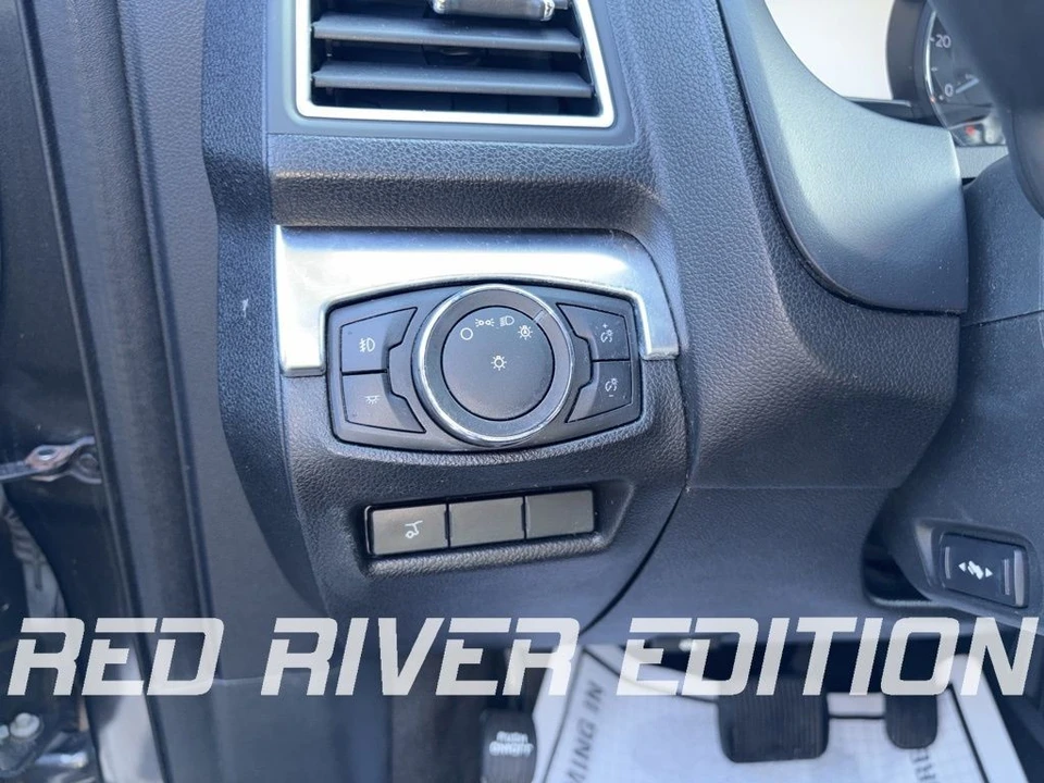 2017 Ford Explorer 5th Gen - Image 10 of 16