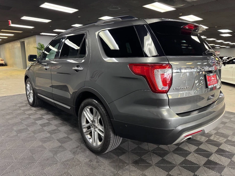 2017 Ford Explorer 5th Gen - Image 9 of 12