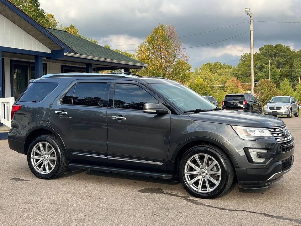 2017 Ford Explorer 5th Gen - Image 16 of 21