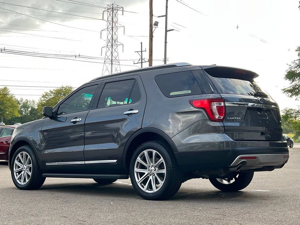 2017 Ford Explorer 5th Gen - Image 18 of 21