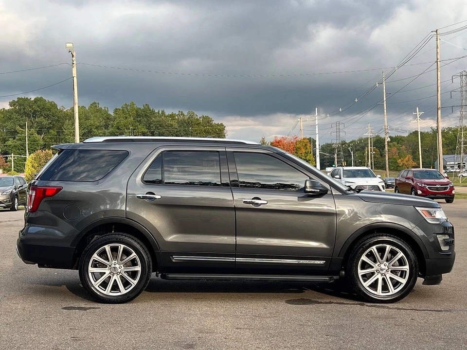 2017 Ford Explorer 5th Gen - Image 17 of 21