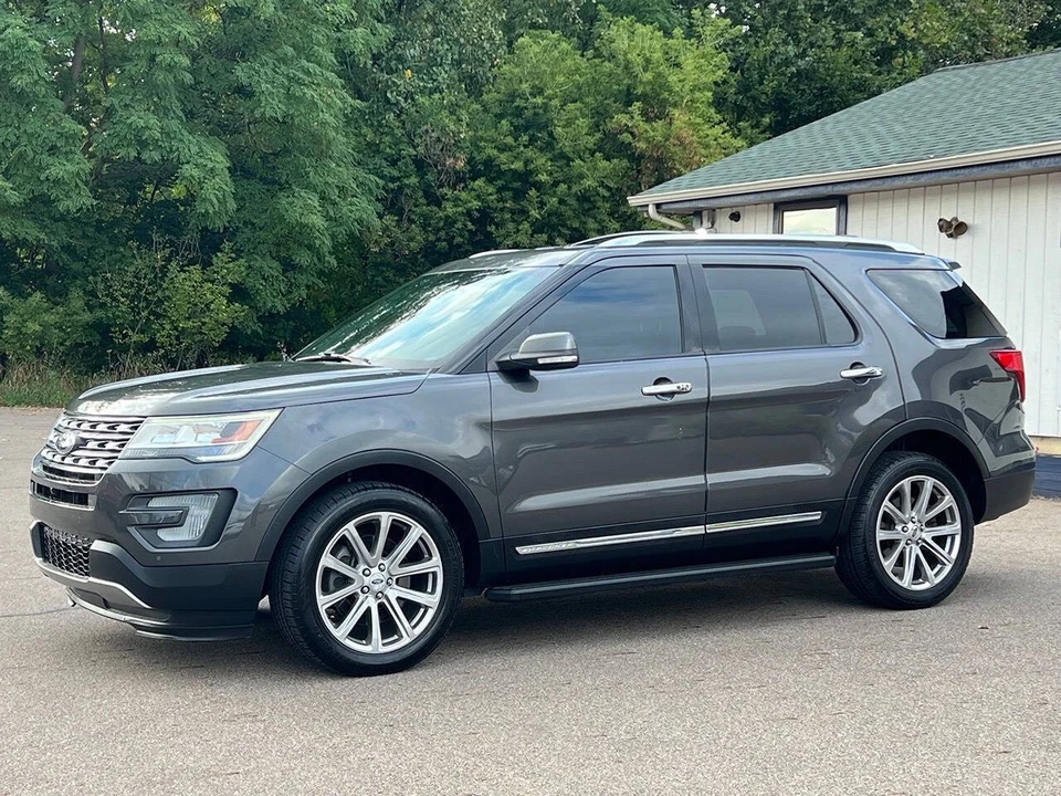 2017 Ford Explorer 5th Gen - Image 14 of 21