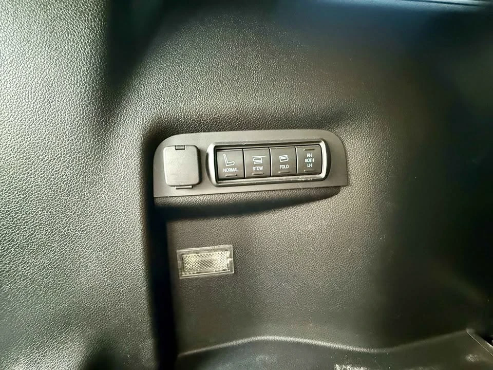 2017 Ford Explorer 5th Gen - Image 14 of 20