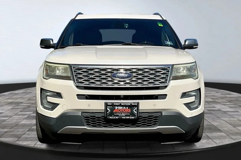 2017 Ford Explorer 5th Gen - Image 2 of 12