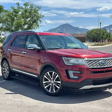 2017 Ford Explorer Platinum Sport Utility 4D