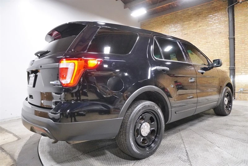 2017 Ford Explorer 5th Gen - Image 10 of 12