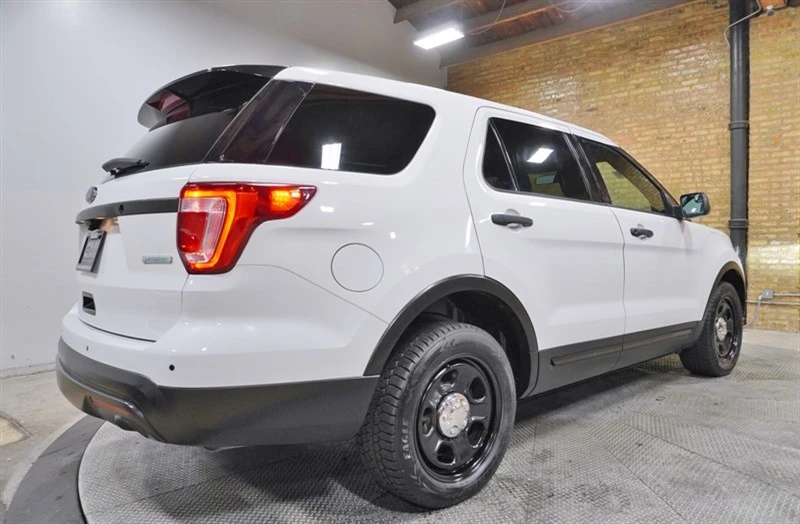 2017 Ford Explorer 5th Gen - Image 10 of 12