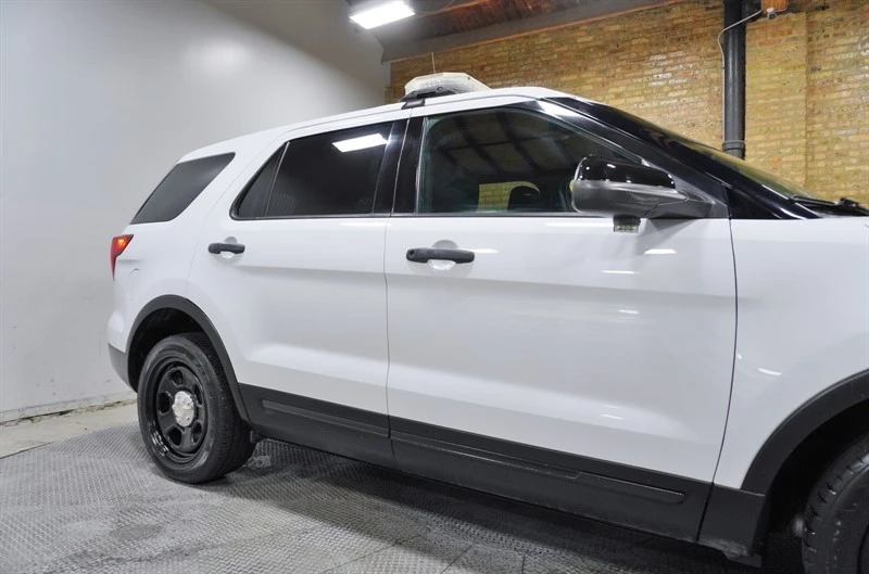2017 Ford Explorer 5th Gen - Image 9 of 12