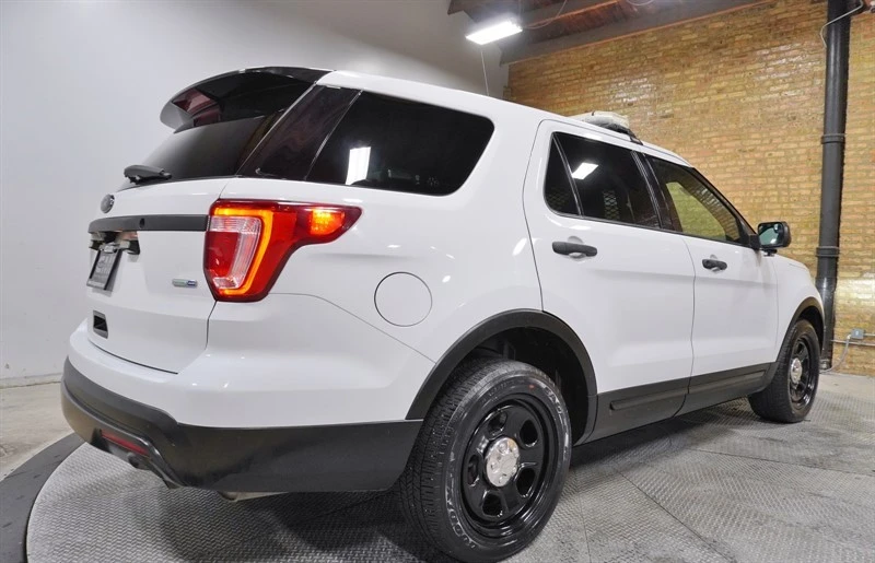 2017 Ford Explorer 5th Gen - Image 10 of 12