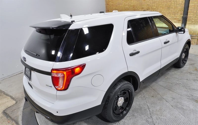 2017 Ford Explorer 5th Gen - Image 11 of 12