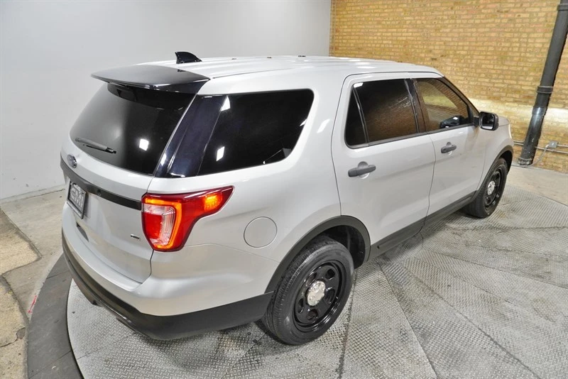 2017 Ford Explorer 5th Gen - Image 11 of 12