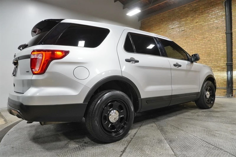 2017 Ford Explorer 5th Gen - Image 12 of 12