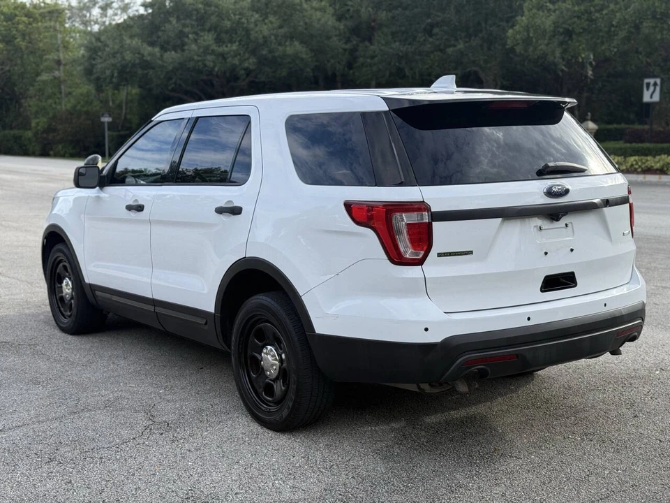 2017 Ford Explorer 5th Gen - Image 4 of 12