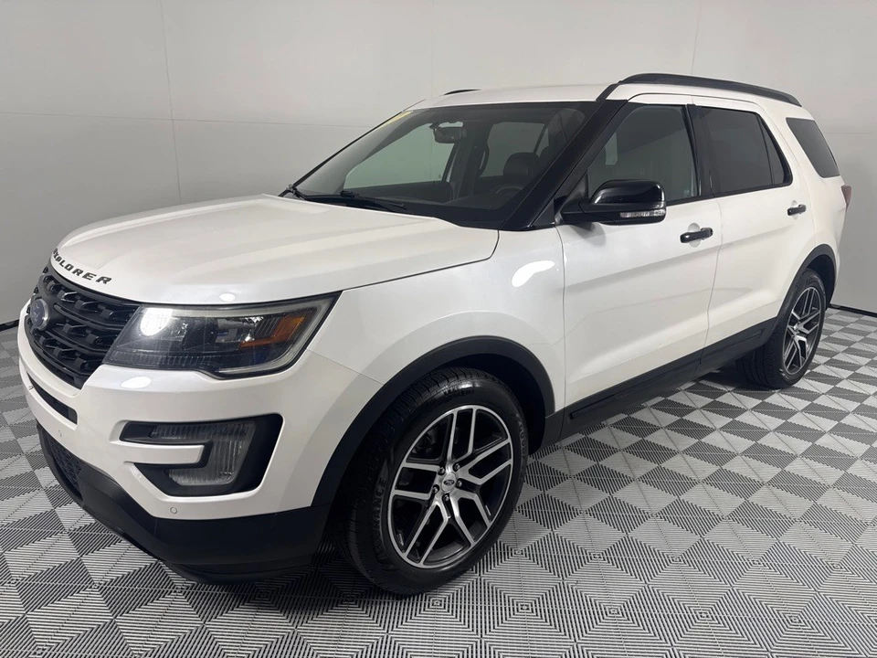 2017 Ford Explorer 5th Gen - Image 10 of 12