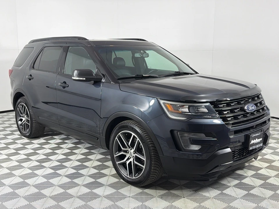 2017 Ford Explorer 5th Gen - Image 3 of 12