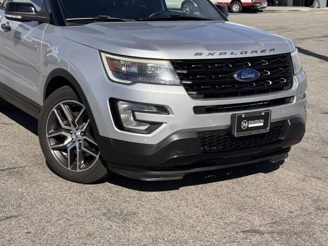 2017 Ford Explorer 5th Gen - Image 3 of 12