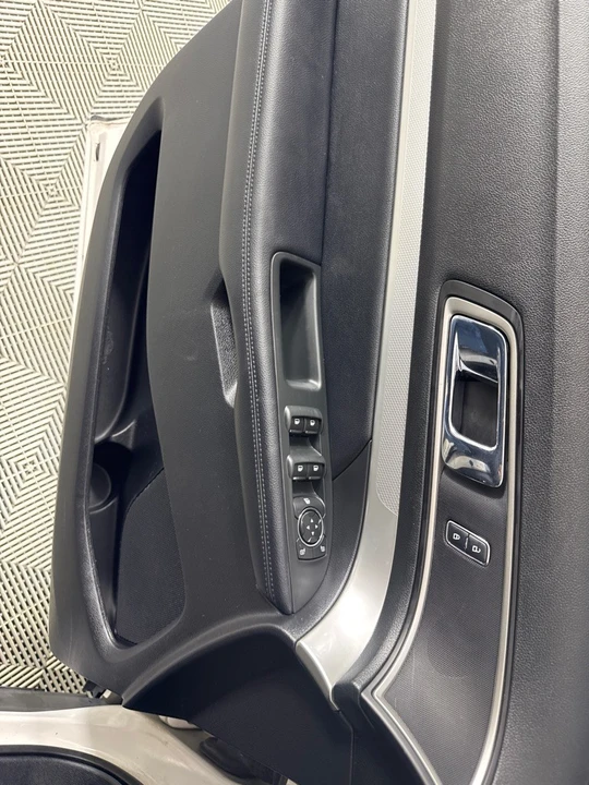2017 Ford Explorer 5th Gen - Image 12 of 12