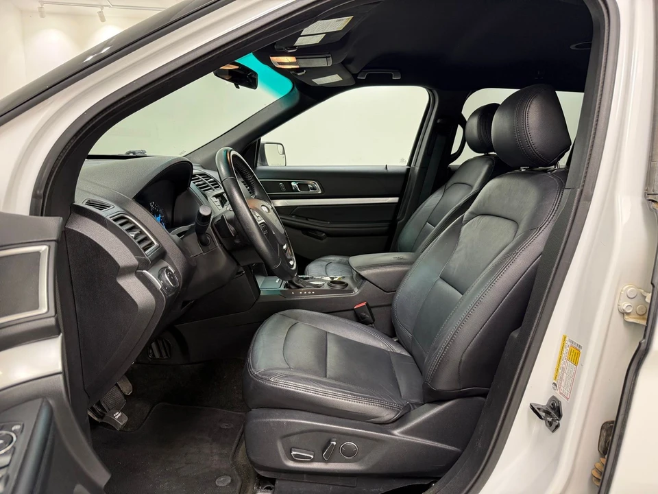 2017 Ford Explorer 5th Gen - Image 13 of 21
