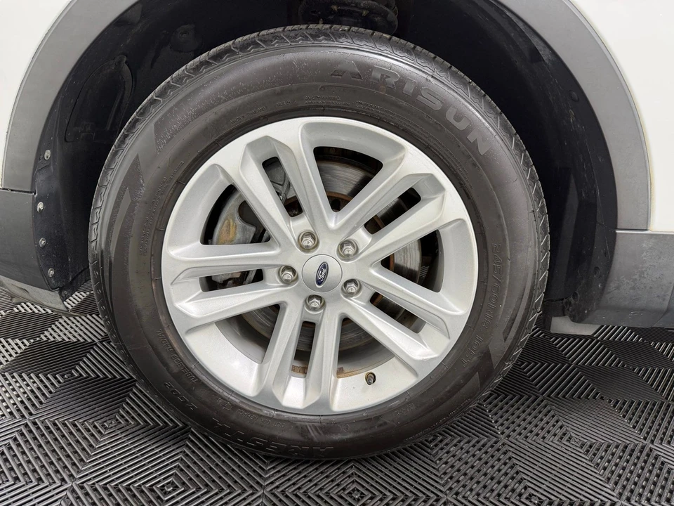 2017 Ford Explorer 5th Gen - Image 9 of 21