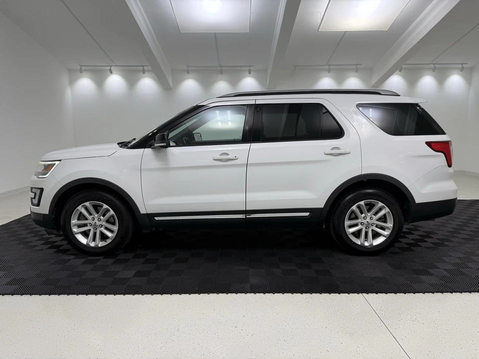 2017 Ford Explorer 5th Gen - Image 4 of 21