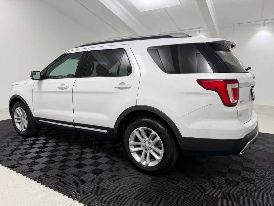 2017 Ford Explorer 5th Gen - Image 5 of 21