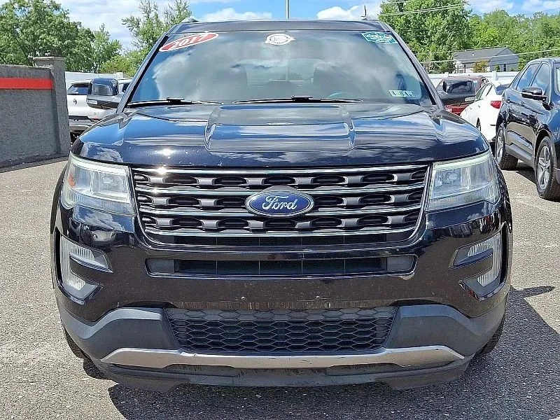 2017 Ford Explorer 5th Gen - Image 3 of 12