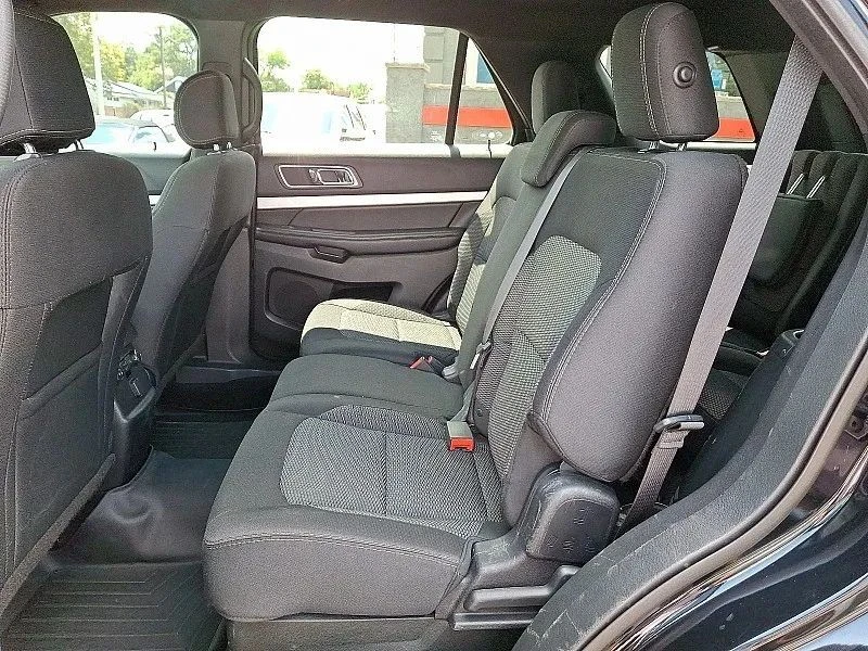2017 Ford Explorer 5th Gen - Image 11 of 12