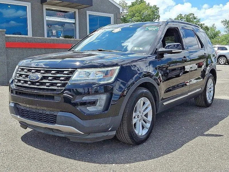 2017 Ford Explorer 5th Gen - Image 4 of 12