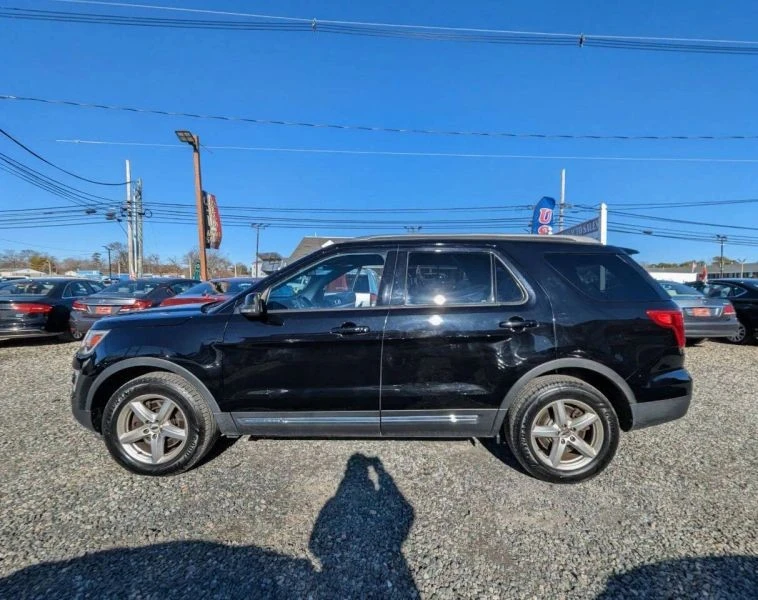 2017 Ford Explorer 5th Gen - Image 4 of 12