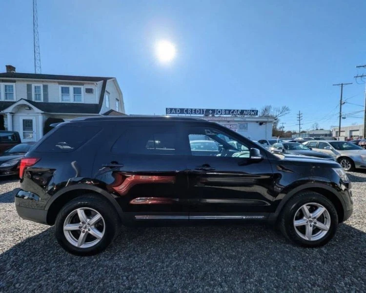 2017 Ford Explorer 5th Gen - Image 5 of 12