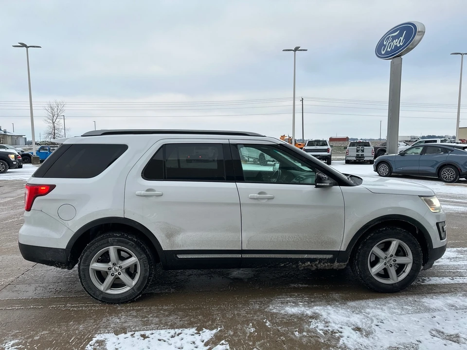 2017 Ford Explorer 5th Gen - Image 6 of 12