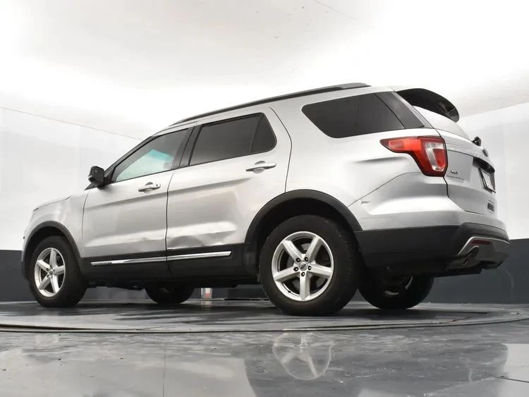 2017 Ford Explorer 5th Gen - Image 12 of 12