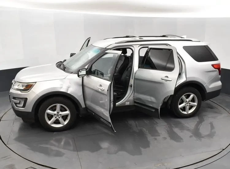 2017 Ford Explorer 5th Gen - Image 7 of 12