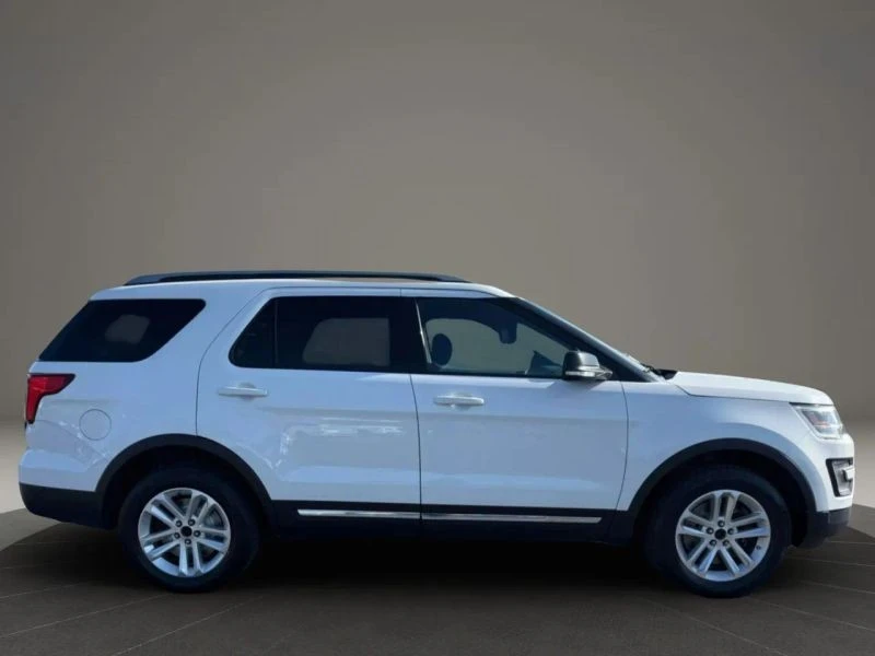 2017 Ford Explorer 5th Gen - Image 4 of 12