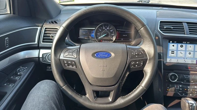 2017 Ford Explorer 5th Gen - Image 10 of 12