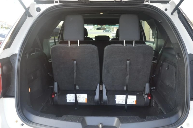 2017 Ford Explorer 5th Gen - Image 9 of 12