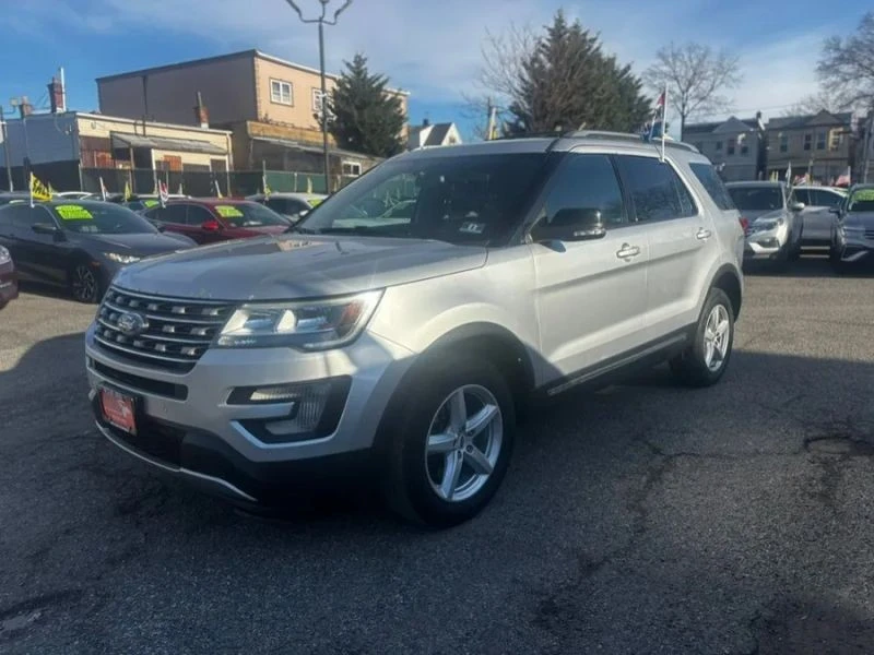 2017 Ford Explorer 5th Gen - Image 3 of 12