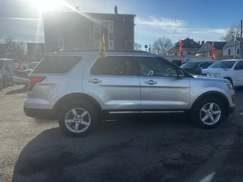 2017 Ford Explorer 5th Gen - Image 4 of 12
