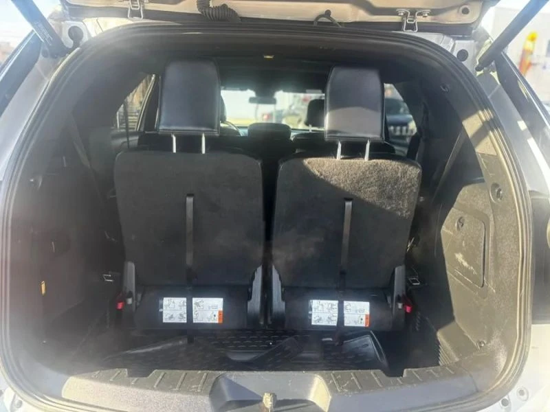 2017 Ford Explorer 5th Gen - Image 11 of 12