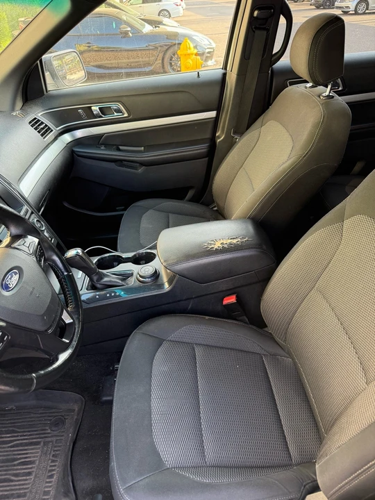 2017 Ford Explorer 5th Gen - Image 8 of 11