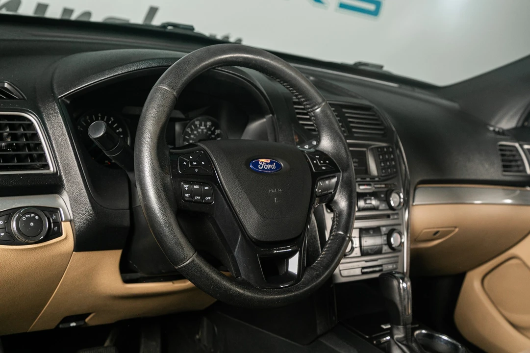 2017 Ford Explorer 5th Gen - Image 2 of 21