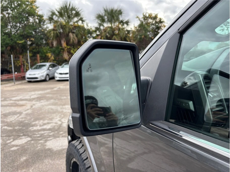 2017 Ford F-150 13th Gen - Image 18 of 21