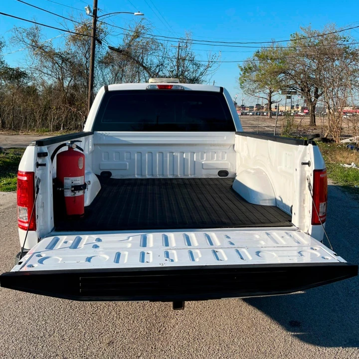 2017 Ford F-150 13th Gen - Image 9 of 12