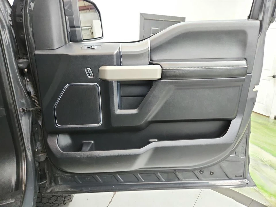2017 Ford F-150 13th Gen - Image 28 of 31